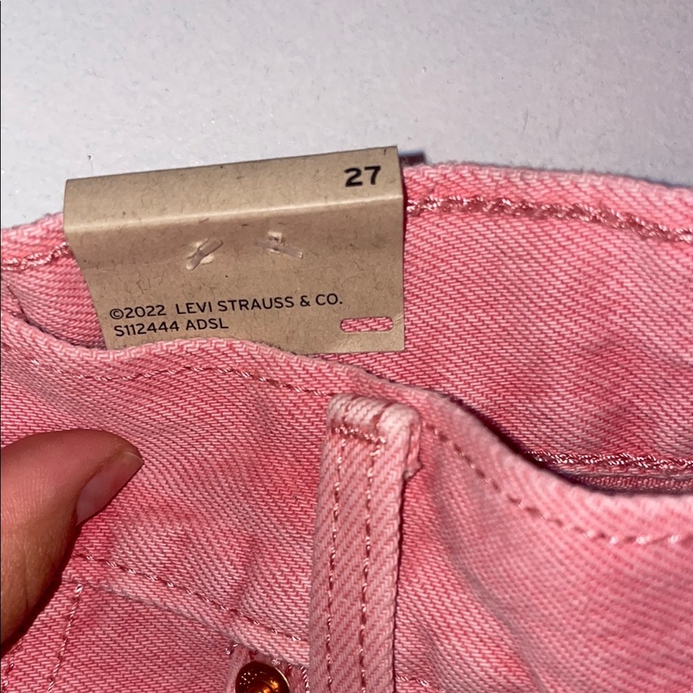 Levi's Pink Jean Shorts High-Waisted Distressed - Picture 4 of 6
